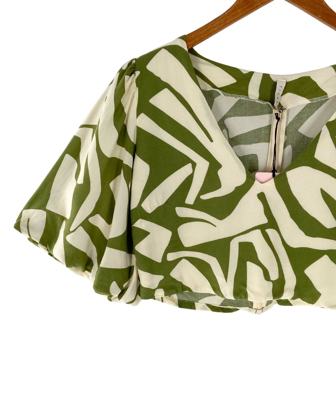 Blusa crop manga globo