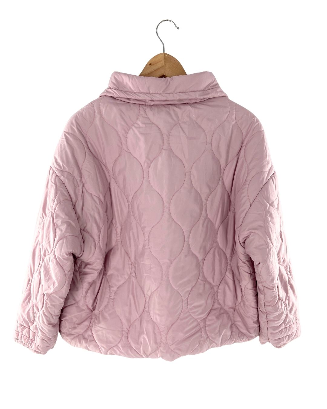 Chaqueta crop acolchada