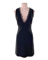 Vestido mini escote en V