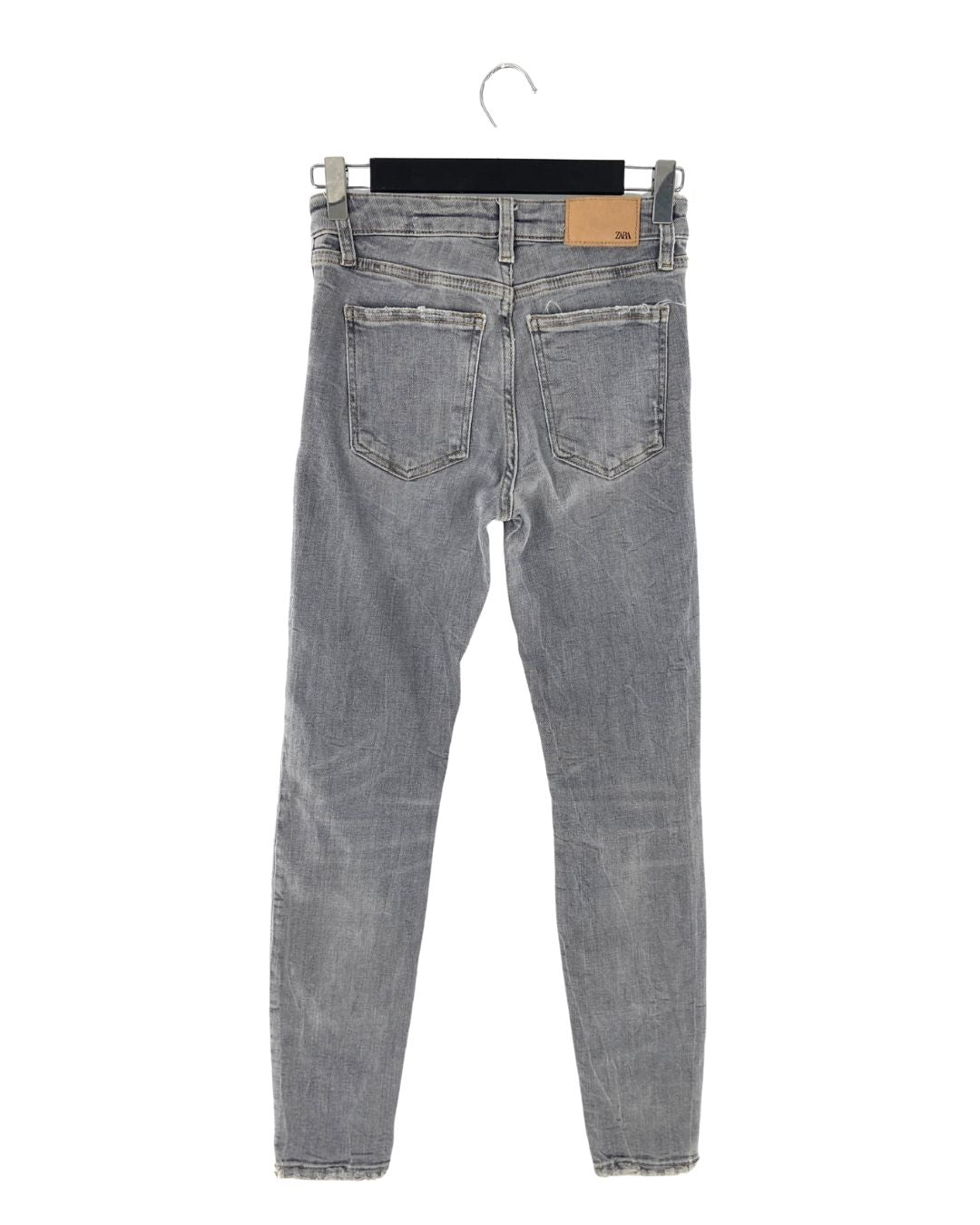 Skinny jeans stretch destroyed