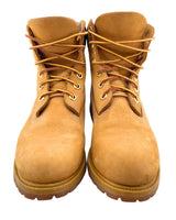 Botas con cordones