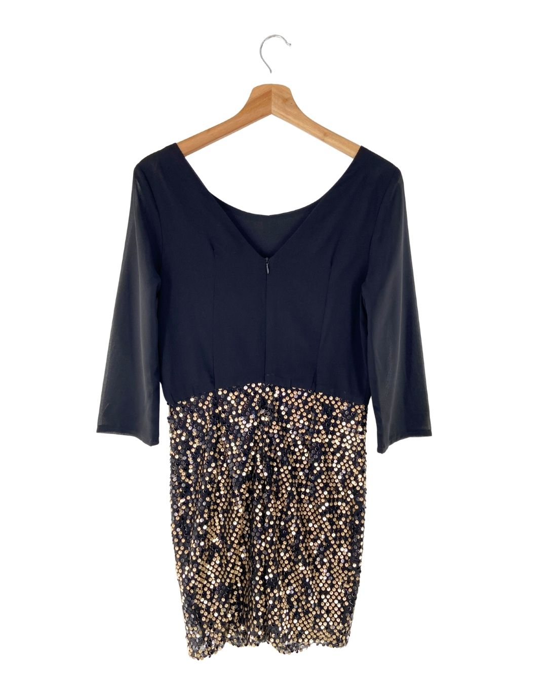 Vestido midi con falda