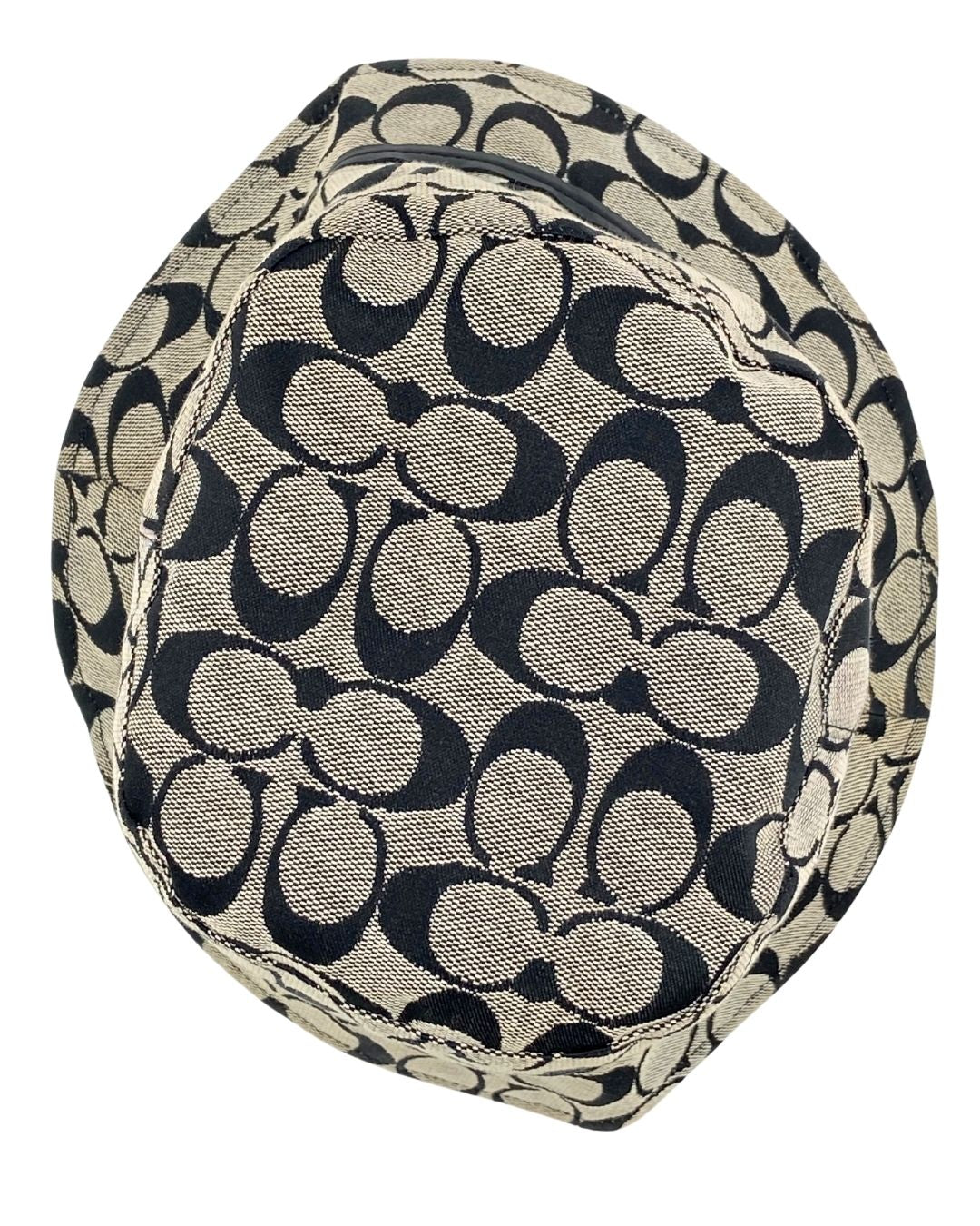 Bucket hat signature