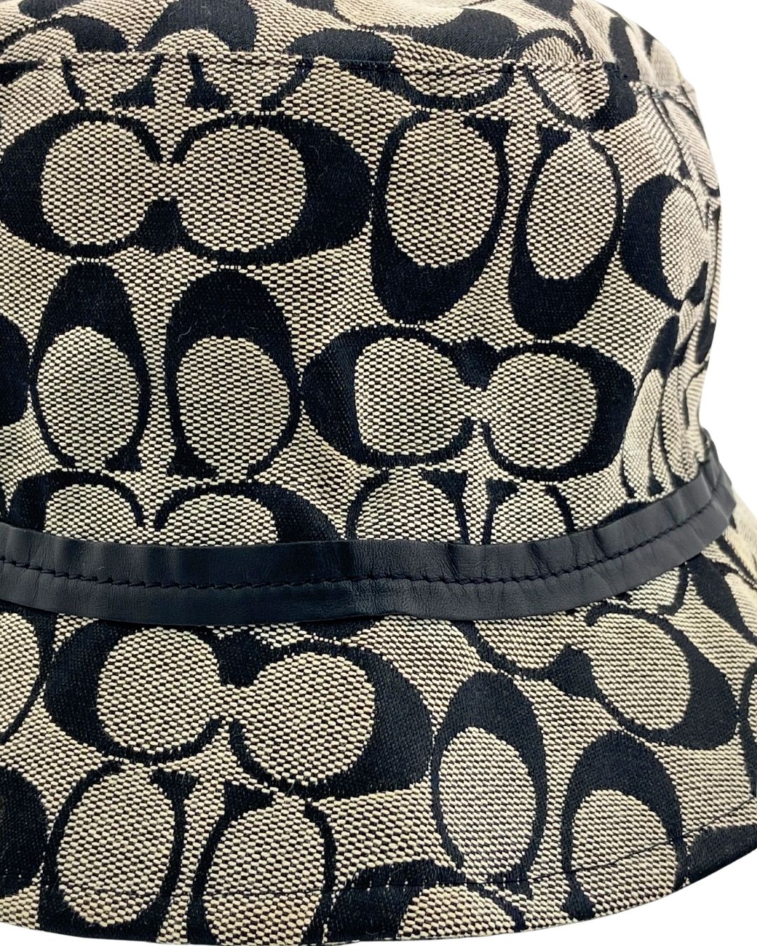 Bucket hat signature