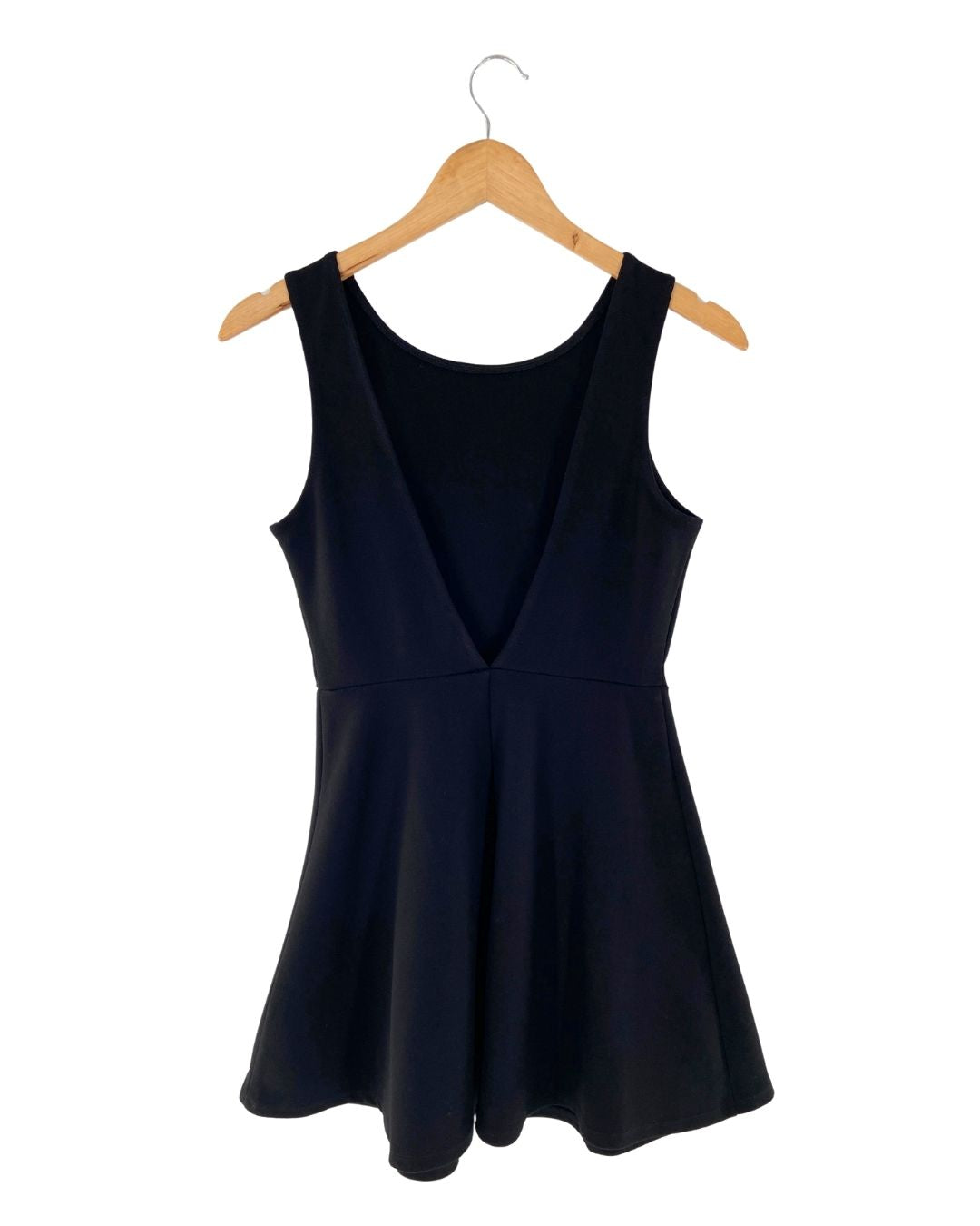 Vestido mini escote en V