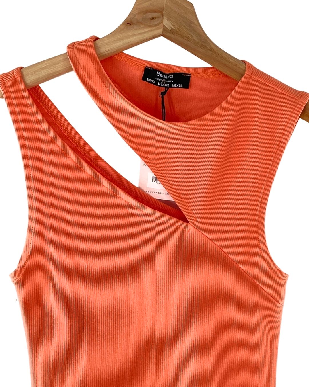 Vestido mini con cut out