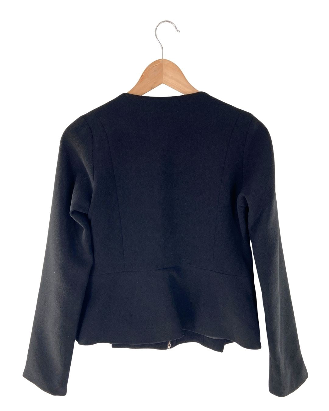 Blazer con textura y satinados