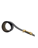 Cinturón en cuero con herraje