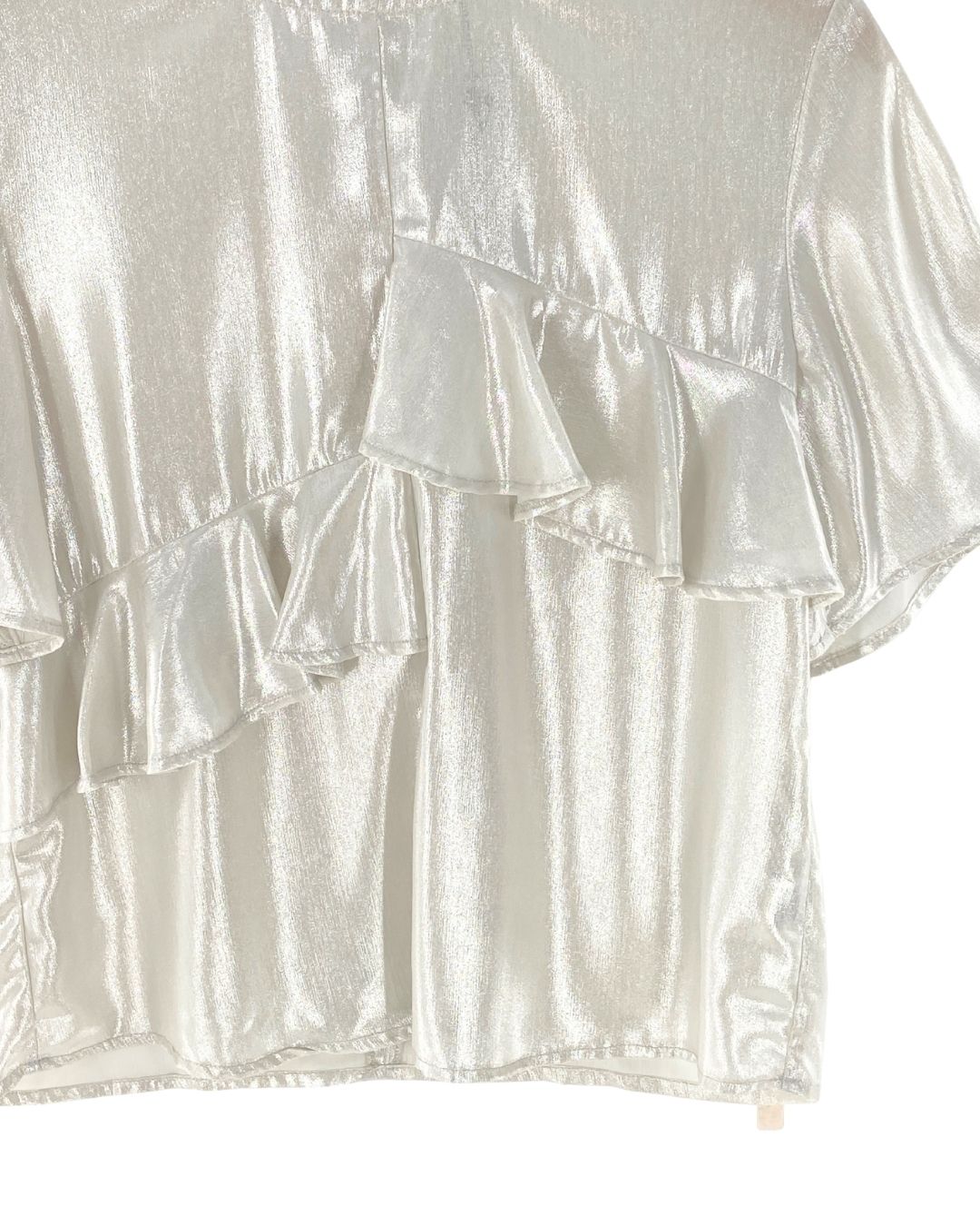 Blusa satinada con vuelos