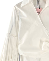 Blusa anudada con bolillo