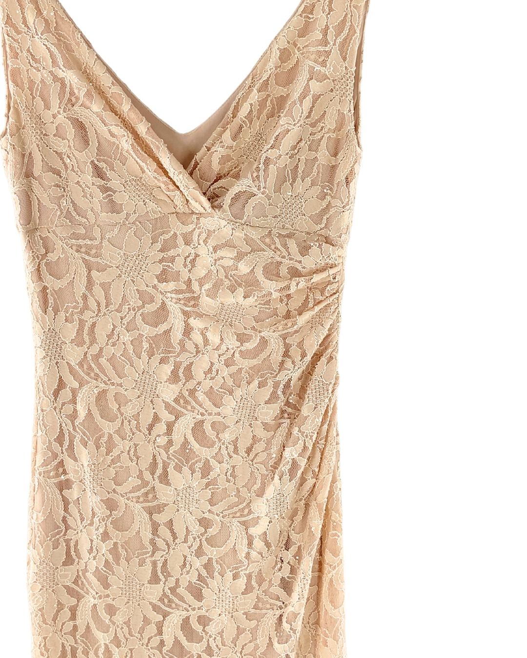 Maxi vestido en encaje