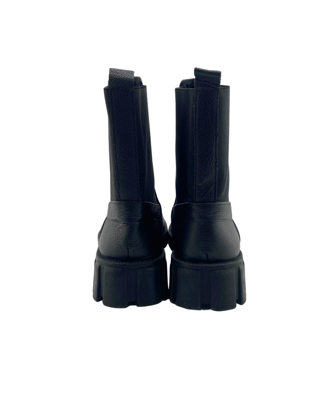 Botas con textura y elastico