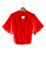 Blusa cruzada vuelo en manga