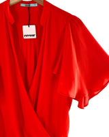 Blusa cruzada vuelo en manga