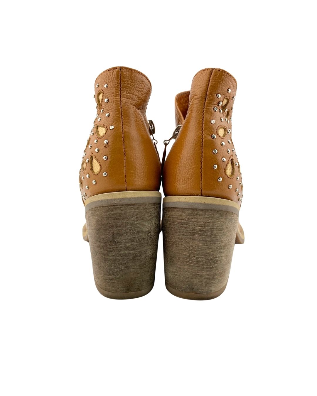 Botines en cuero con taches