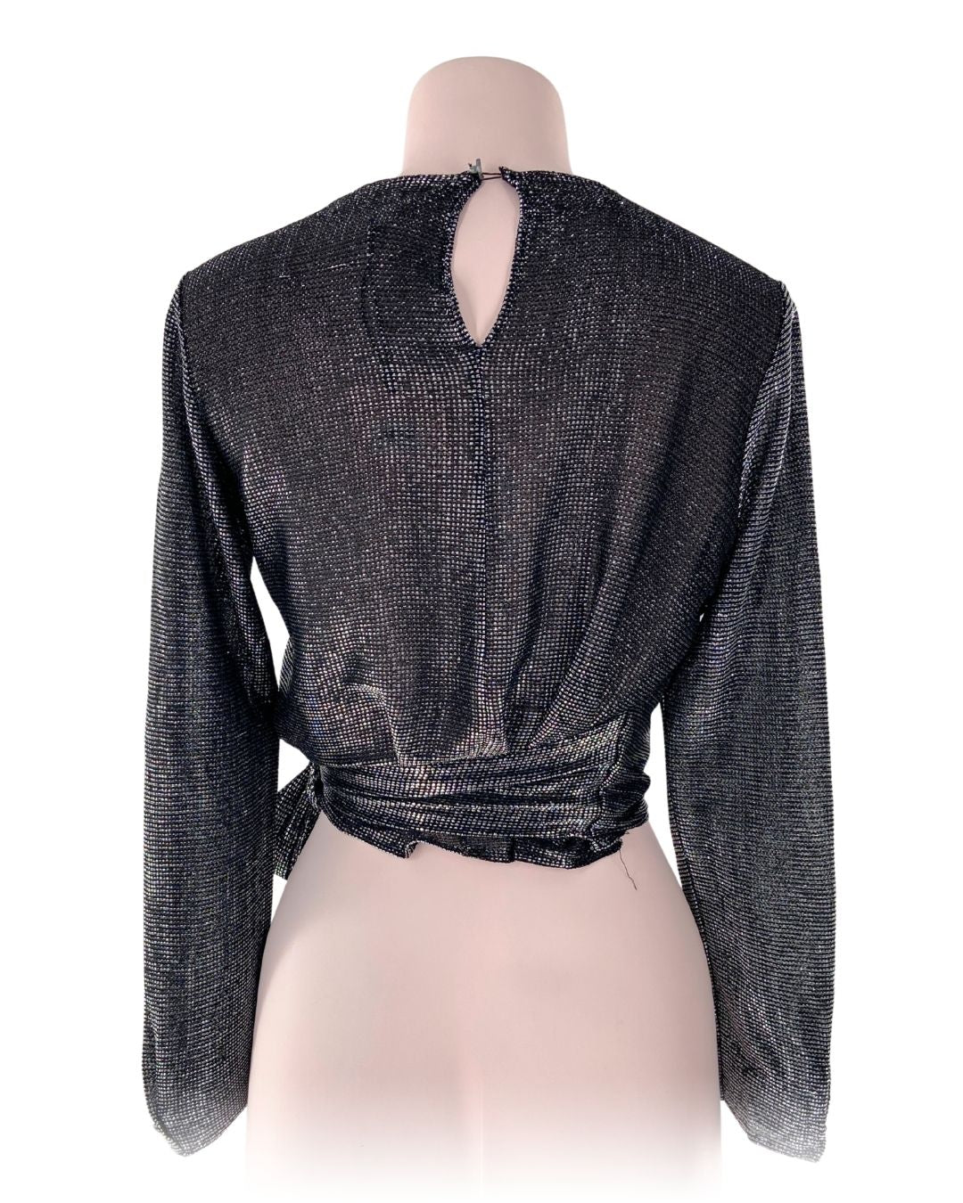 Blusa crop manga larga