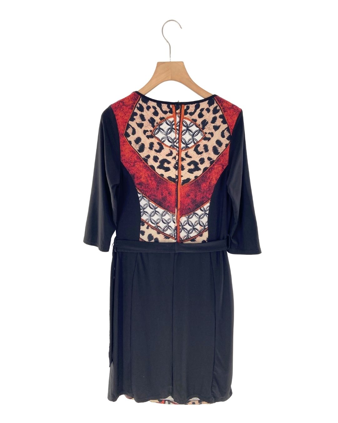 Vestido midi con cinturon