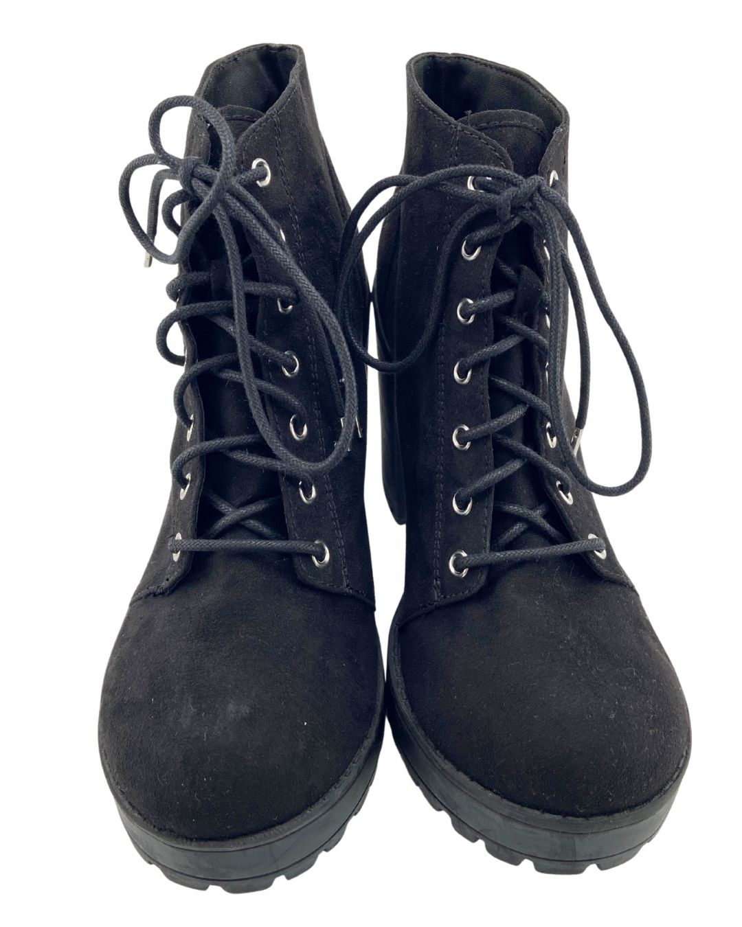 Botines en gamuza con cordones