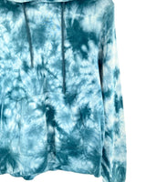 Saco con capota print tie dye