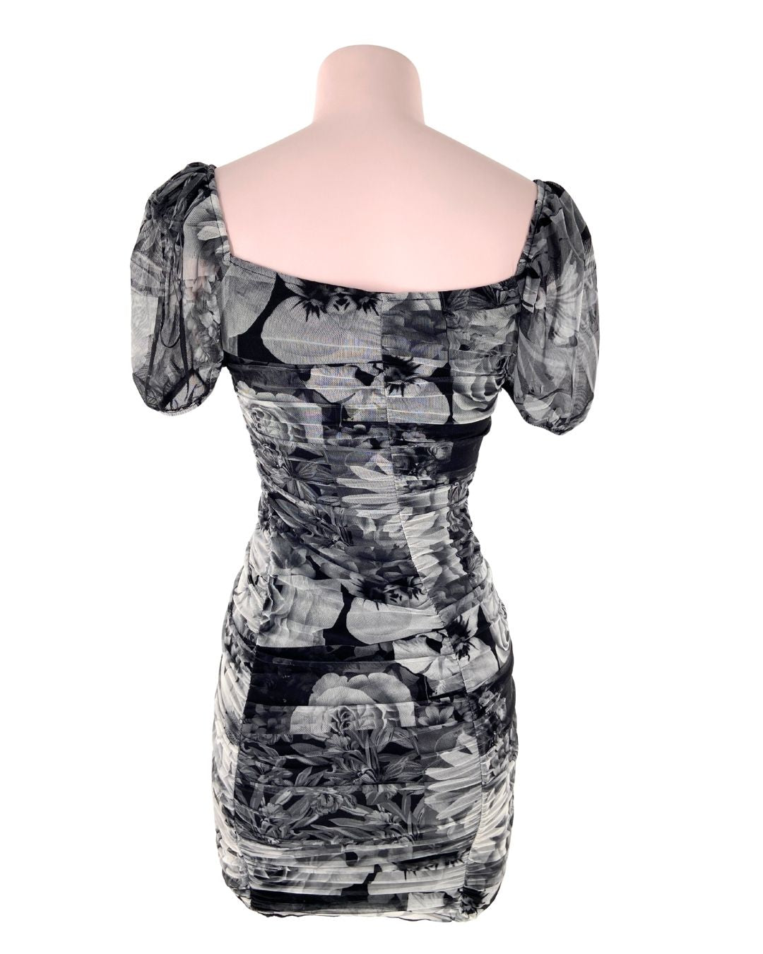 Vestido mini en mesh print