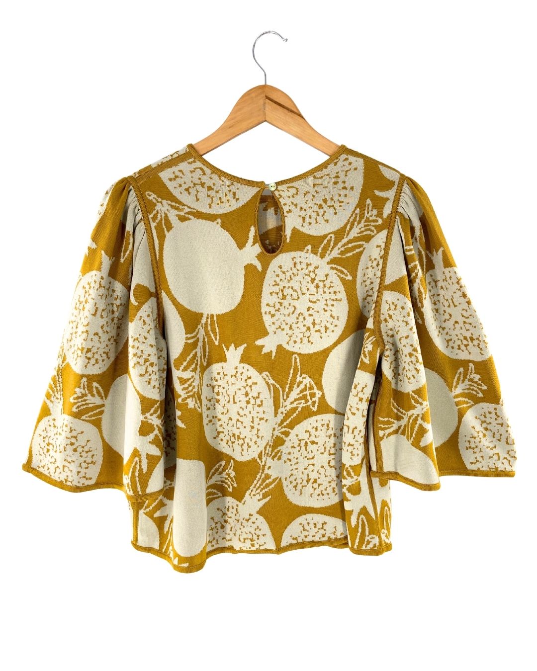 Blusa amplia manga campana