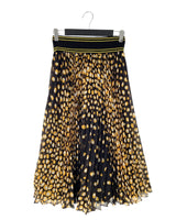 Falda plisada con detalle