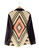 Chaqueta con diseño tejido