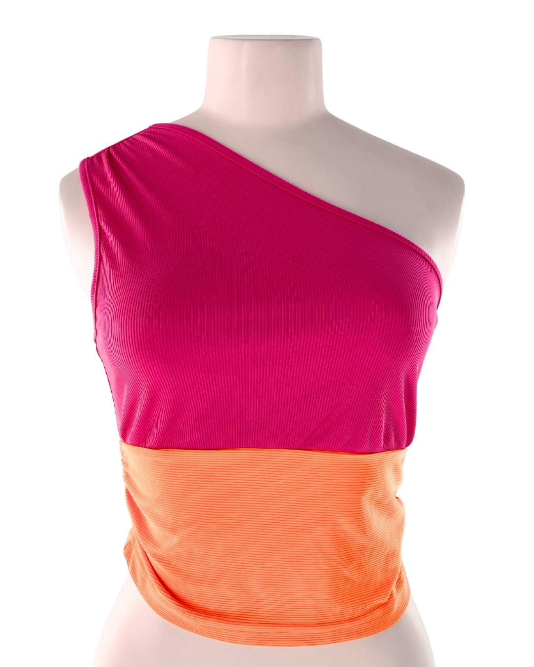 Blusa crop one shoulder