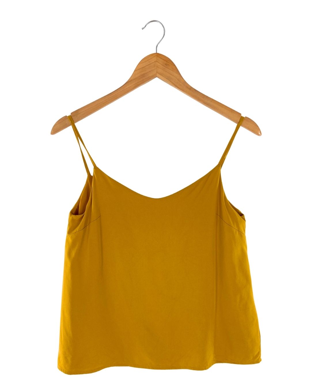 Blusa basica de tiras delgadas