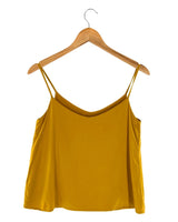 Blusa basica de tiras delgadas