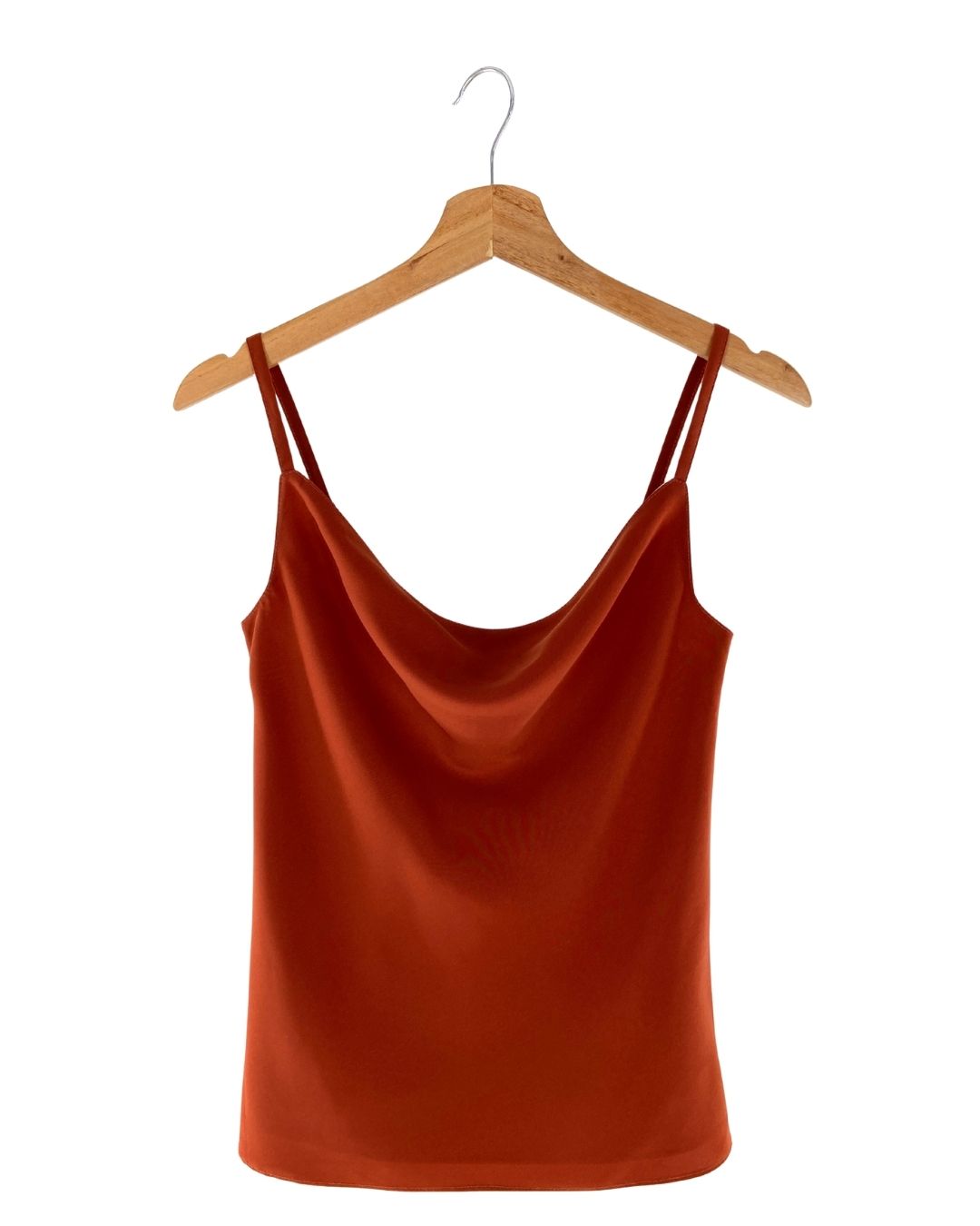 Blusa de tiras cuello caido