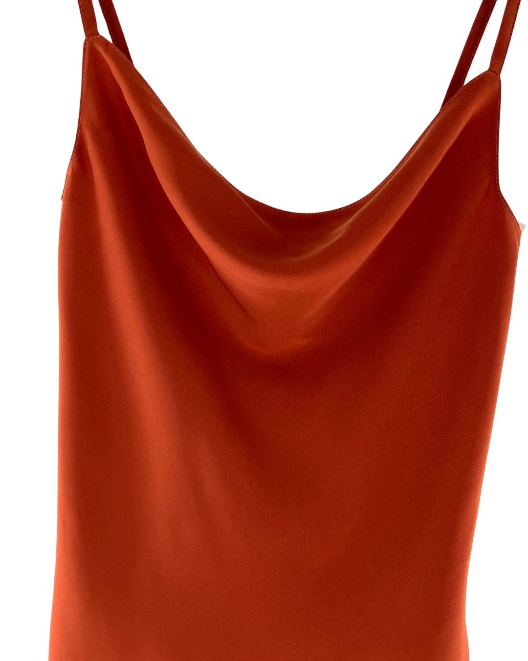 Blusa de tiras cuello caido