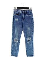 Jean mom fit rigido destroyed