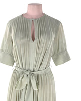 Vestido midi falda plisada