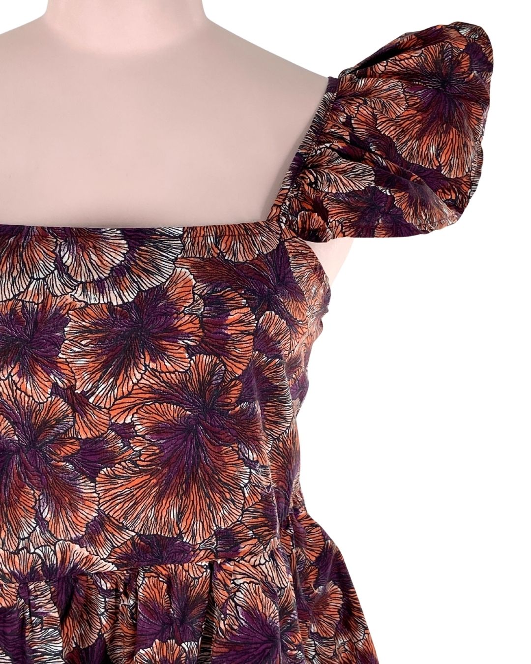 Blusa con vuelo en tiras print