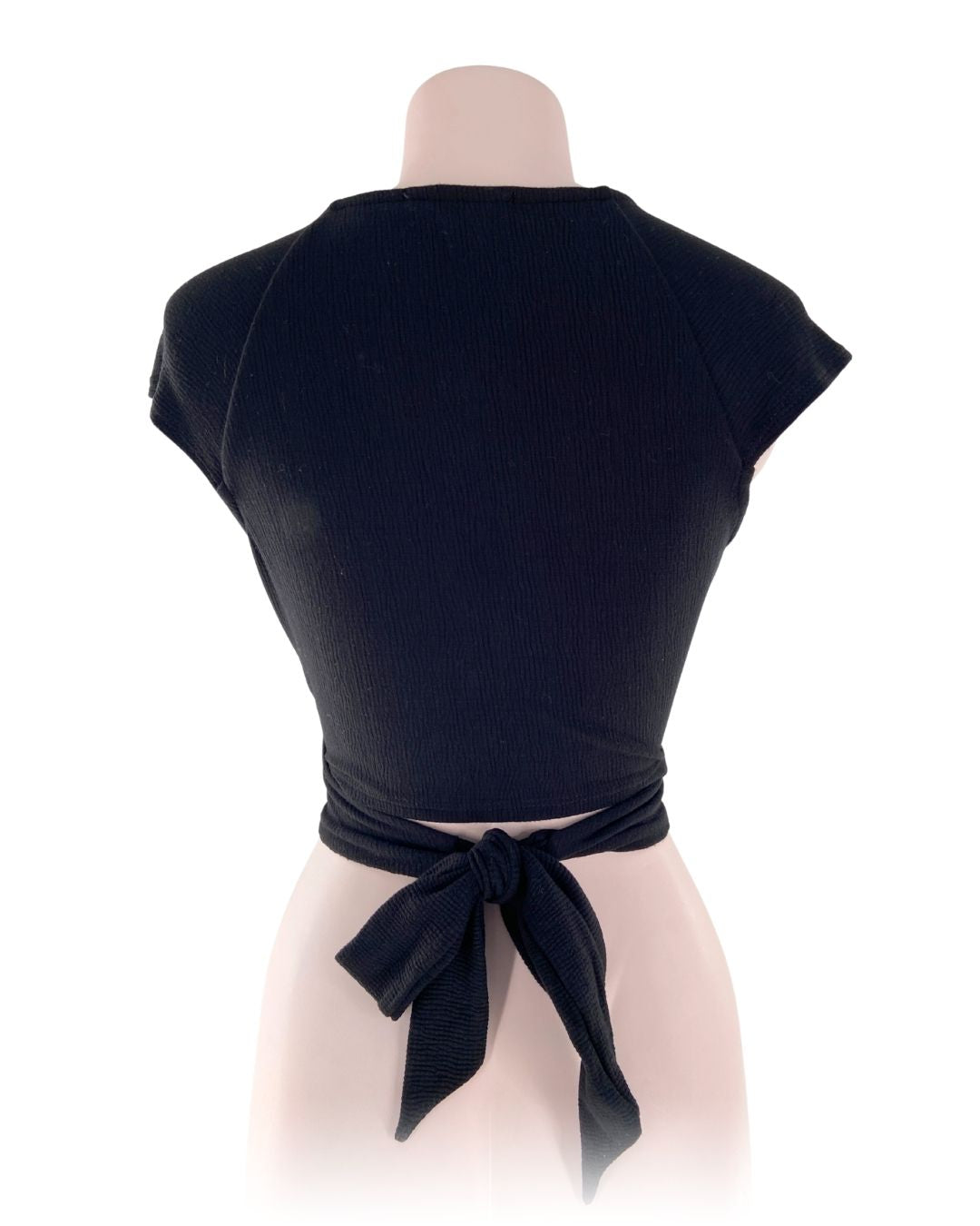 Blusa crop canale anudada