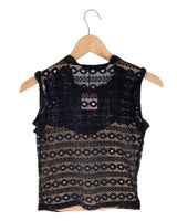 Blusa sleeveless en blonda