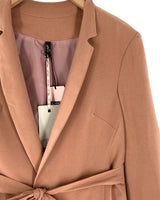 Blazer delgado con cinturon