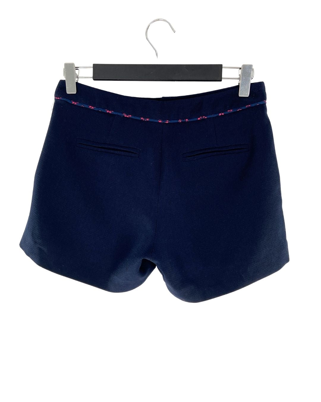 Short suit con embone