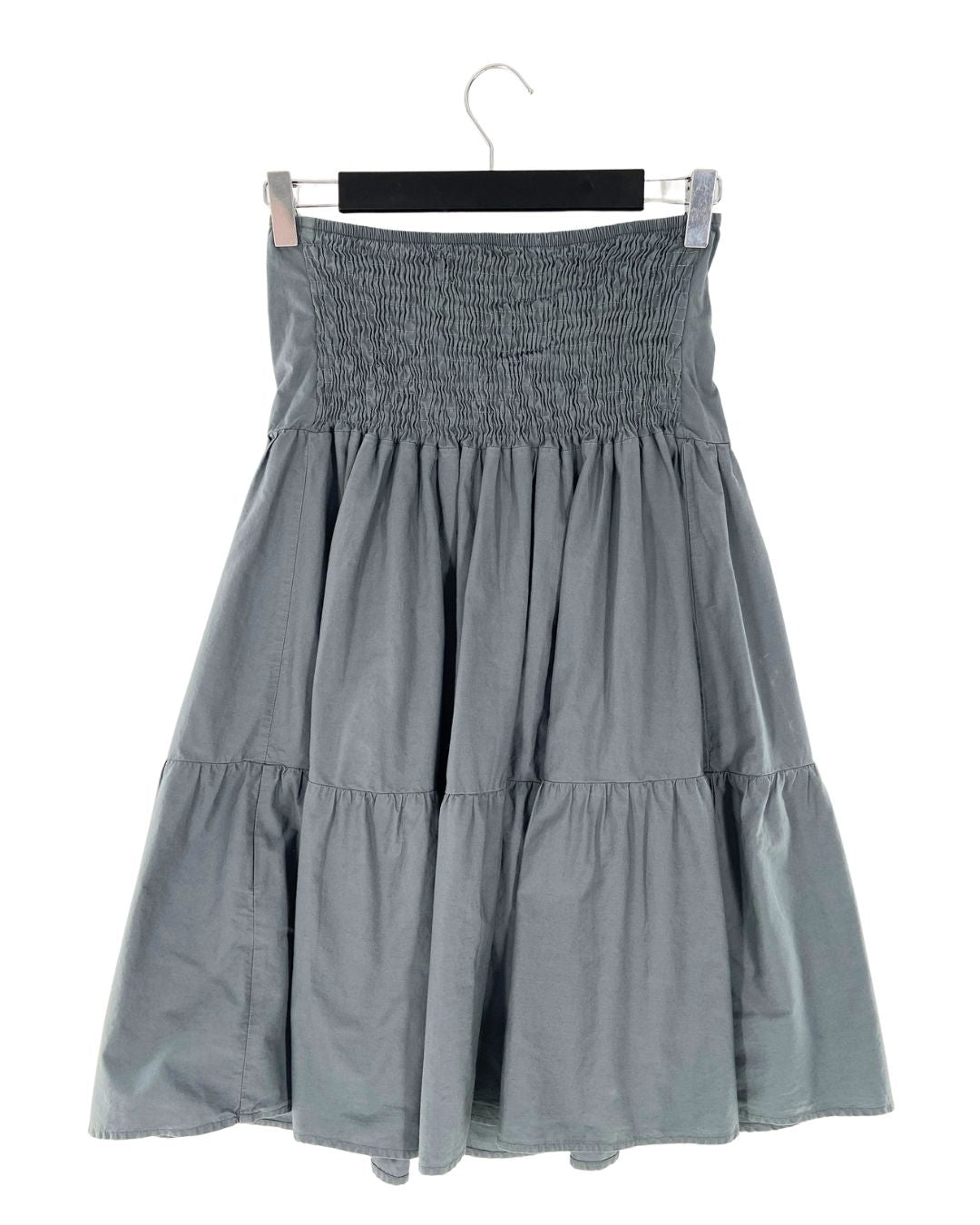 Vestido mini strapless