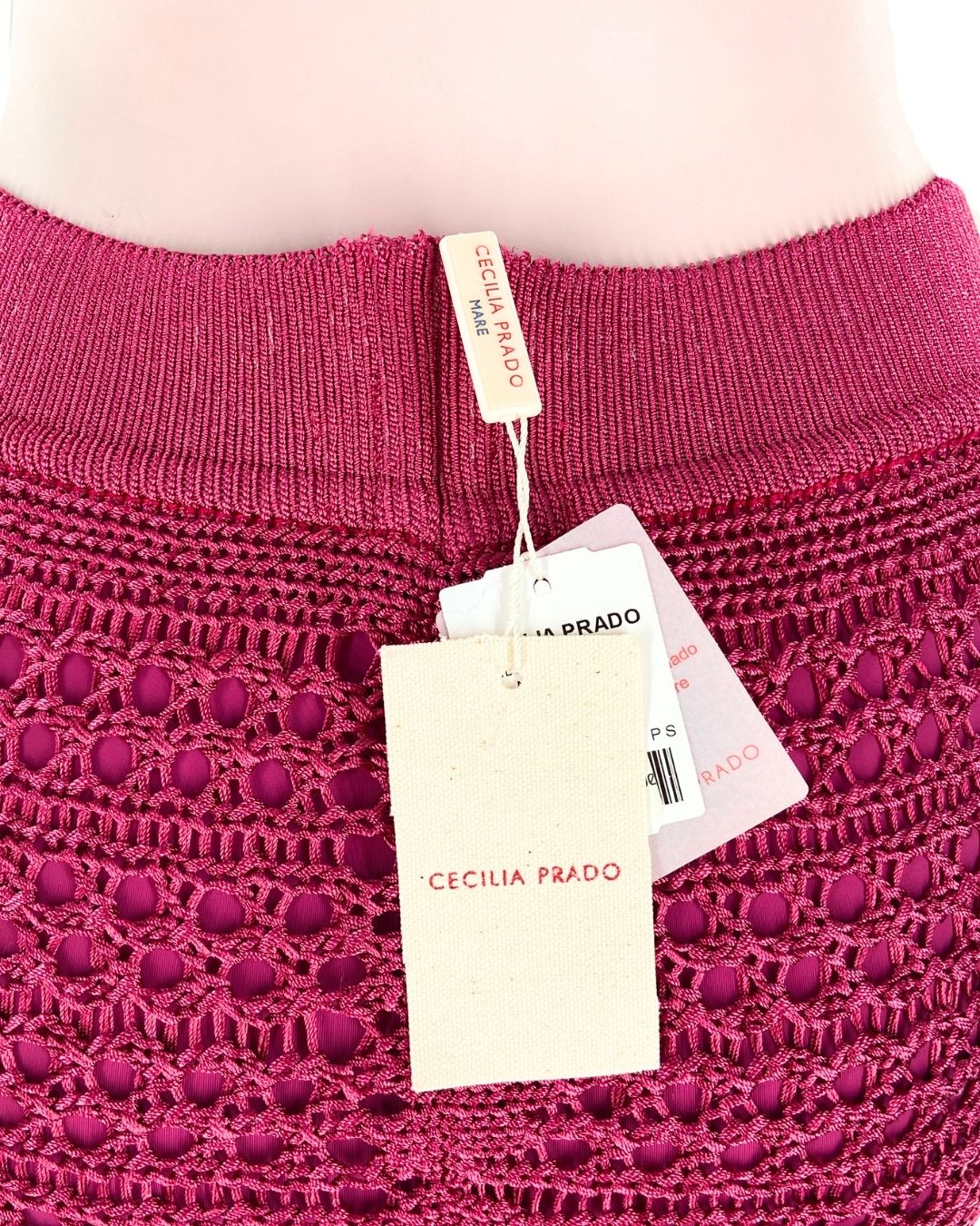 Falda en macrame con flecos