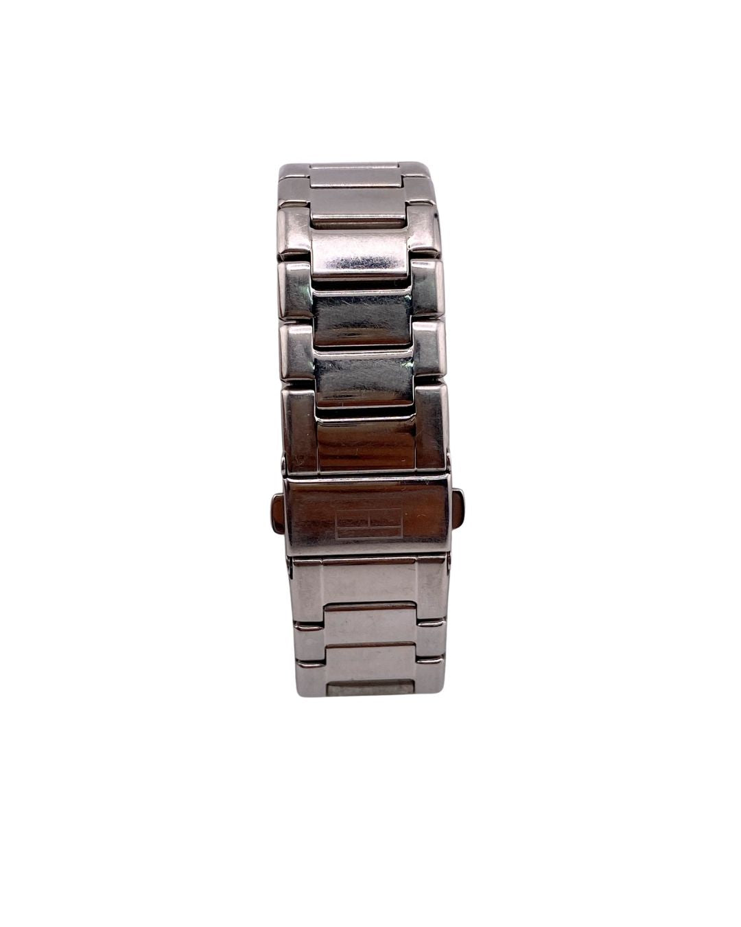 Reloj cuadrado metalico