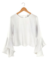 Blusa satinada manga campana