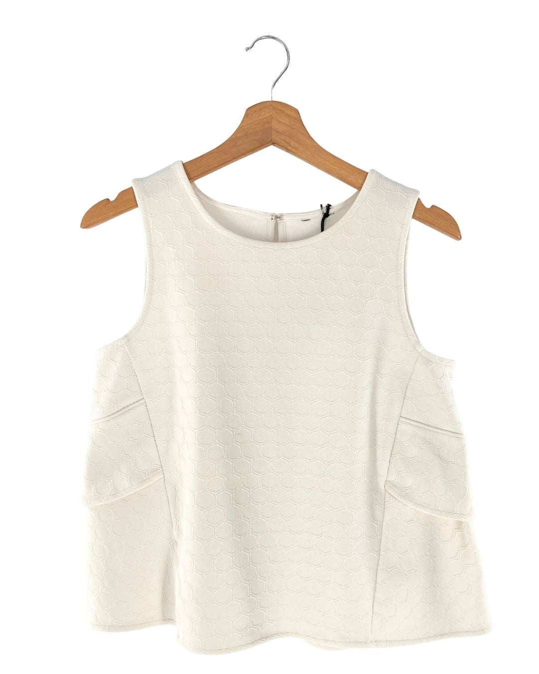 Blusa sleeveless con textura