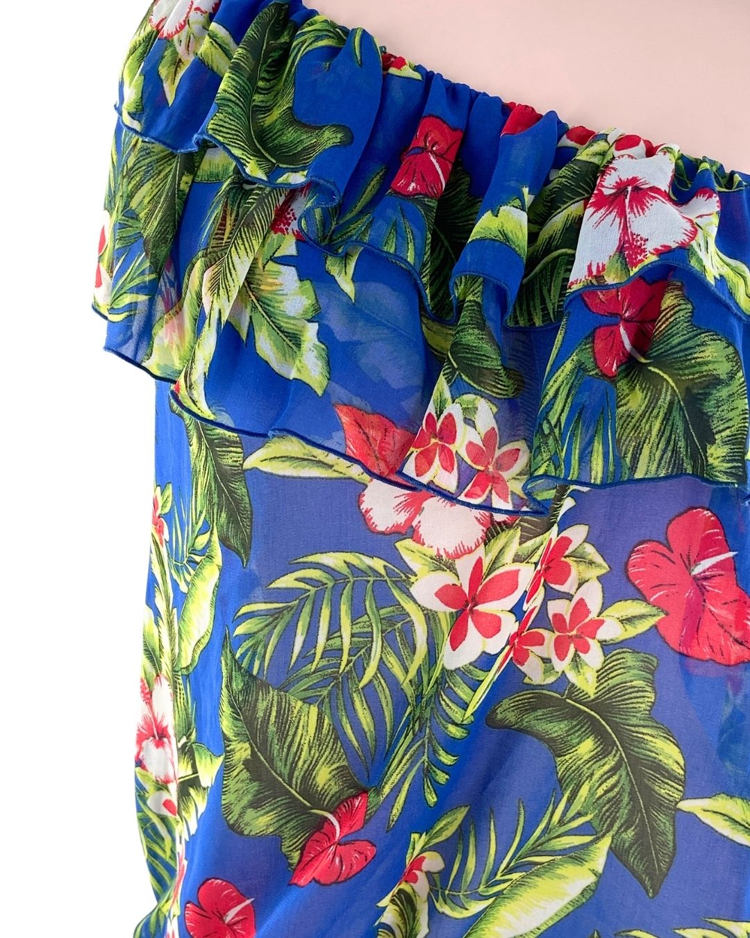 Blusa one shoulder traslucida