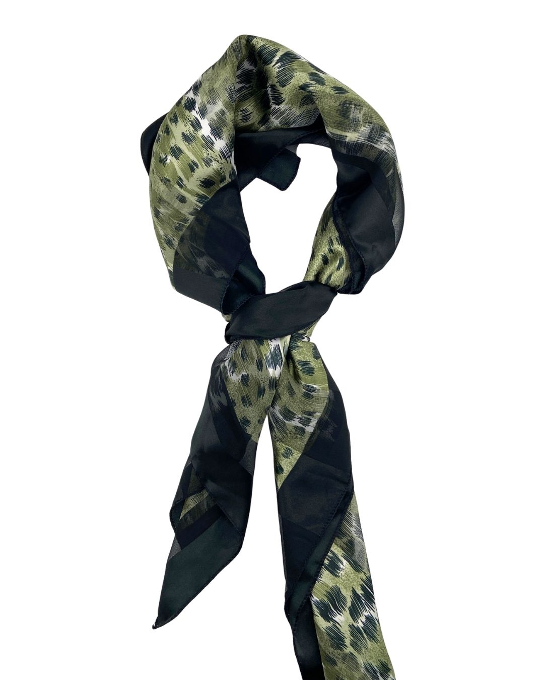 Pañoleta traslucida con diseño