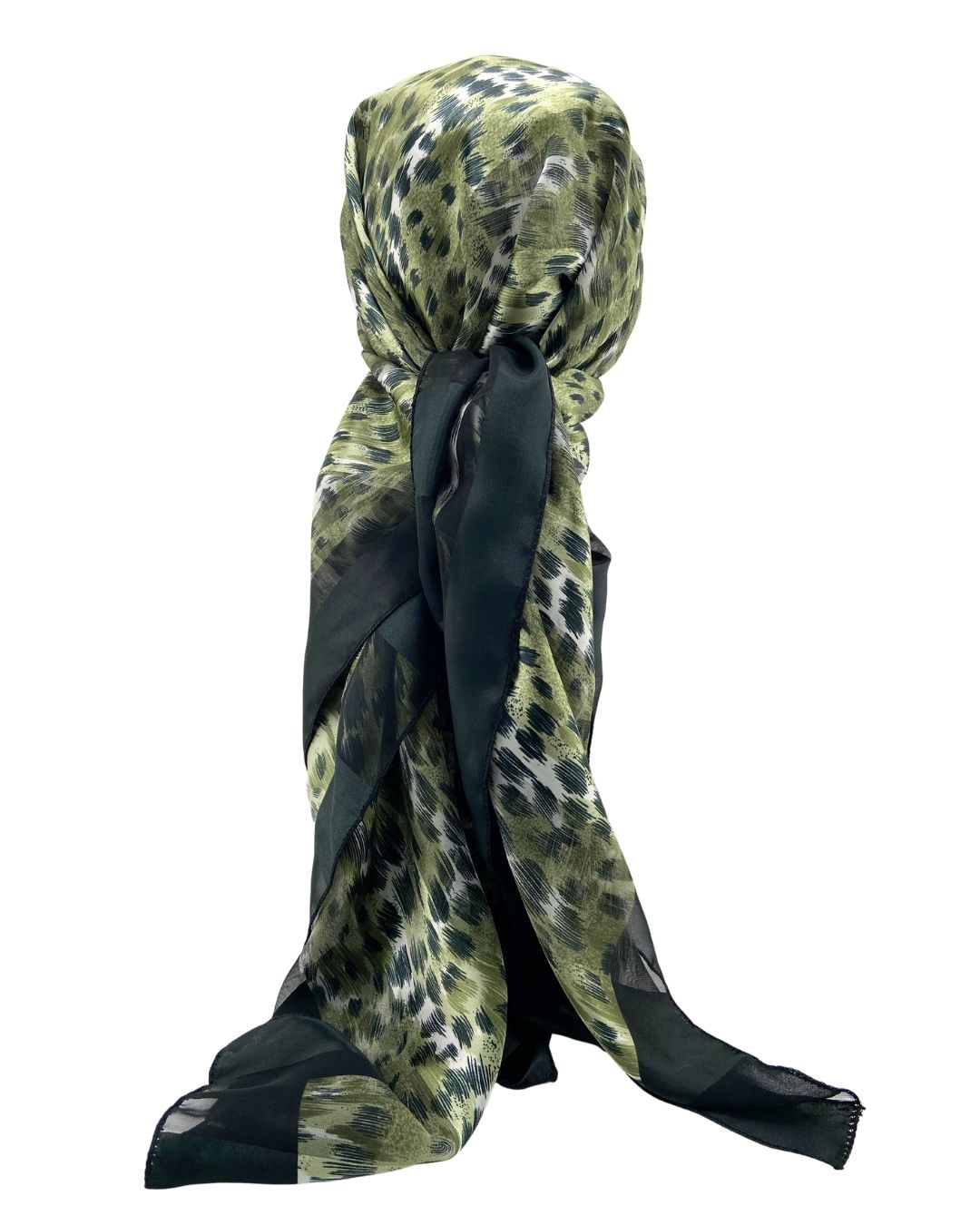 Pañoleta traslucida con diseño