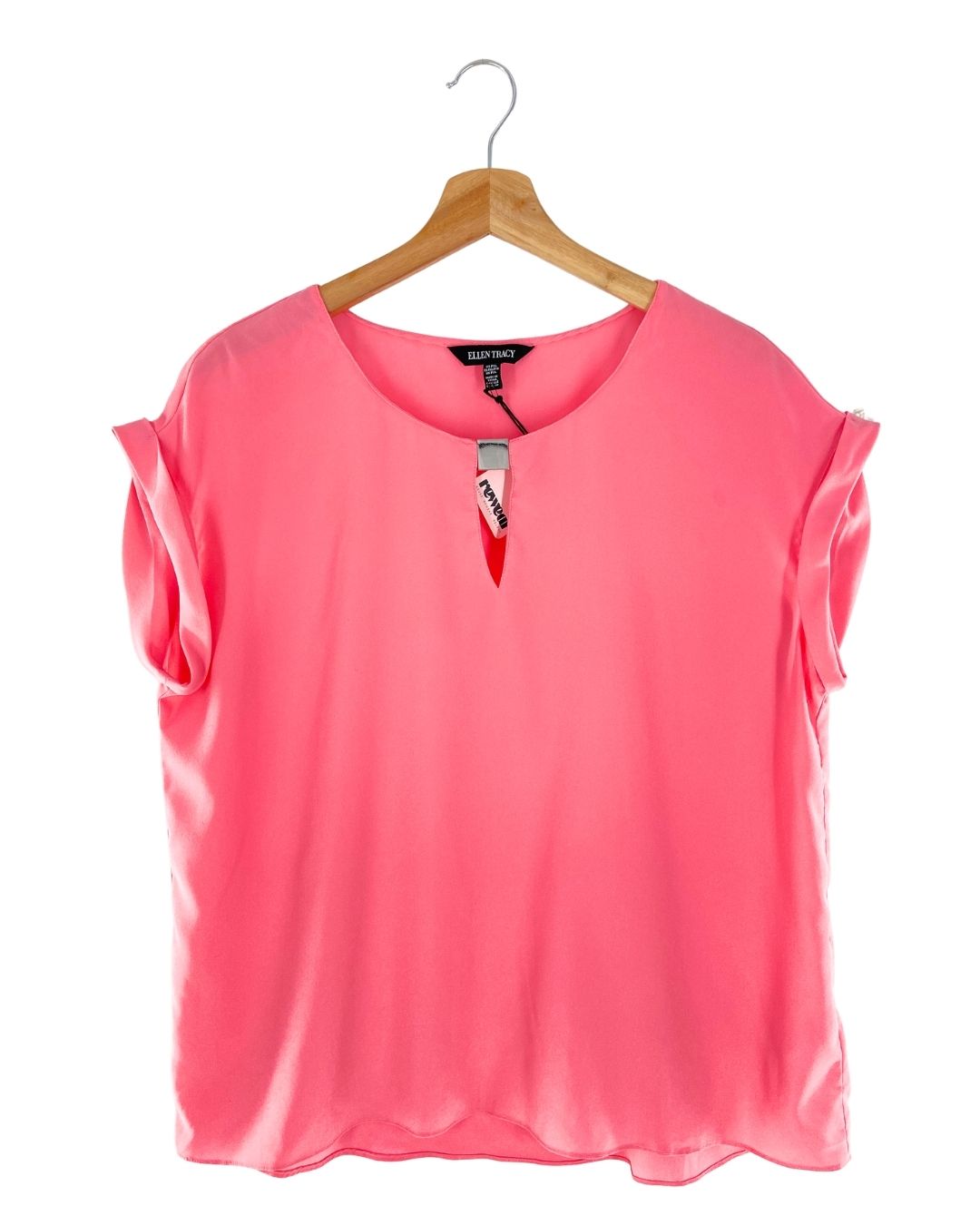 Blusa delgada con hebilla