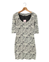 Vestido mini con textura