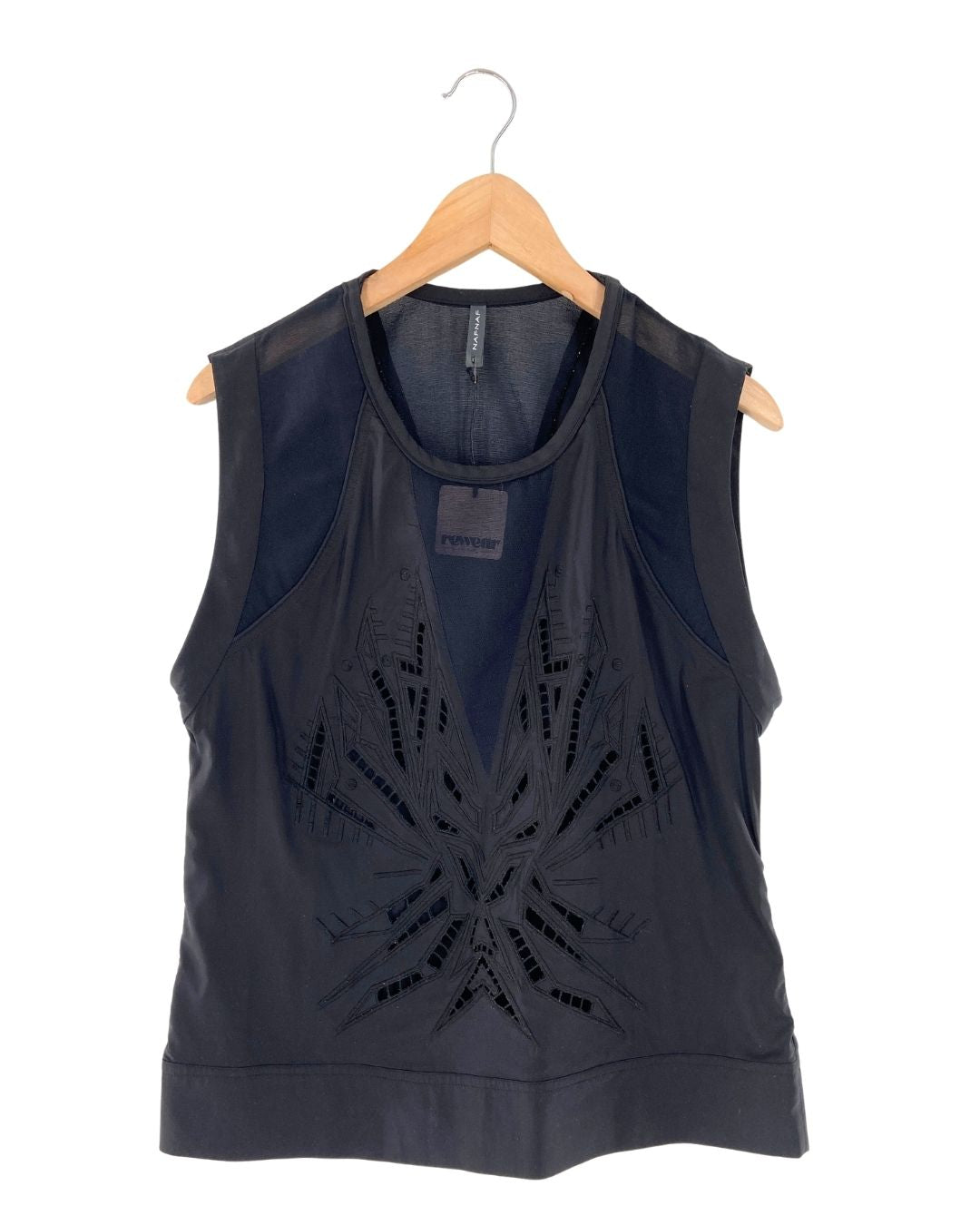 Blusa sleeveless con bordado